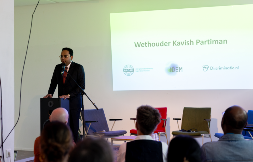 Wethouder Kavish Partiman